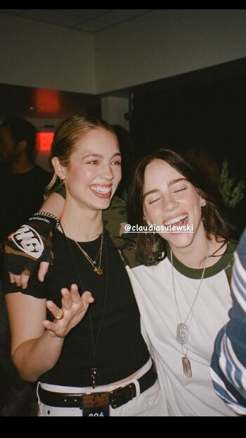 Full leaked Billie eilish  page private photo