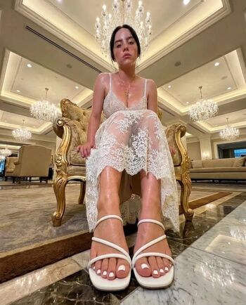 Full leaked Billie eilish  page private photo
