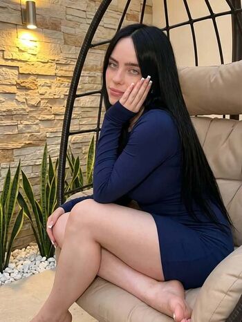 Full leaked Billie eilish  page private photo