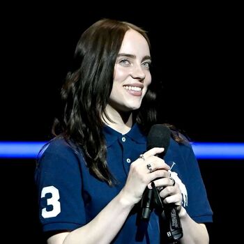 Full leaked Billie eilish private photo