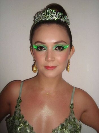 Full leaked Billie lourd private photo