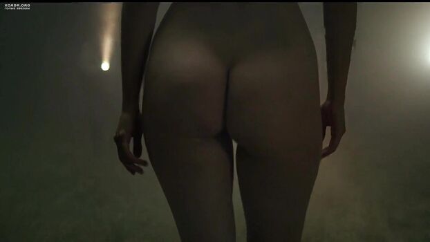 Full leaked Billie lourd page private photo