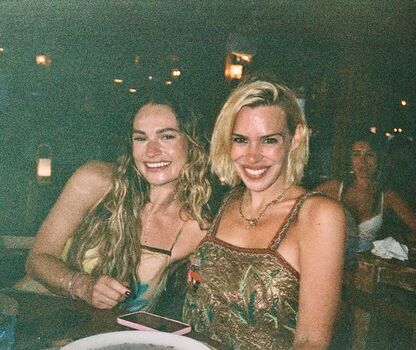 Full leaked Billie piper private photo