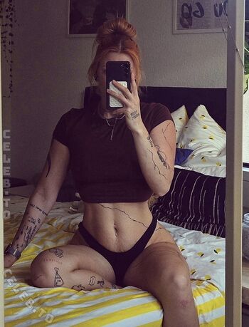 Full leaked Bimbalabambi private photo