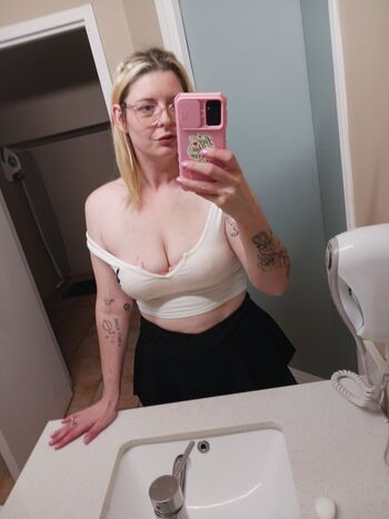 Full leaked Bimbobaby private photo