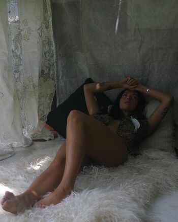 Full leaked Bindi london  page private photo