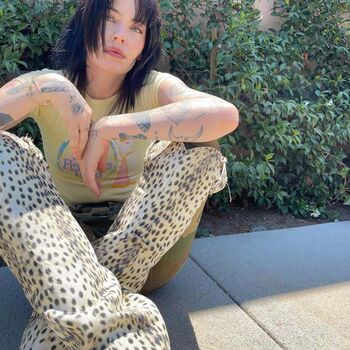 Full leaked Bishop briggs page private photo