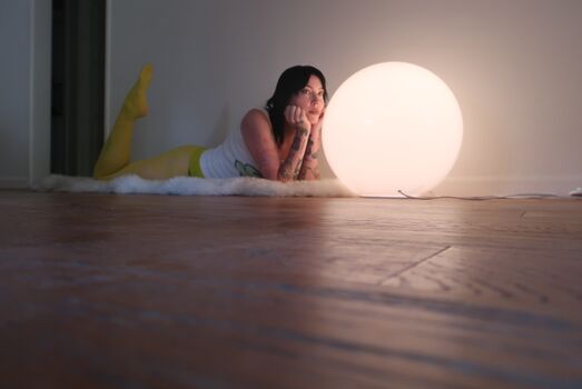 Full leaked Bishop briggs private photo