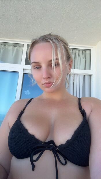 Full leaked Blondehun private photo