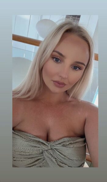 Full leaked Blondehun private photo