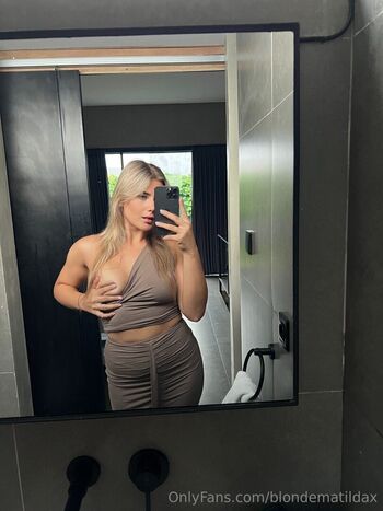 Full leaked Blondematildax private photo