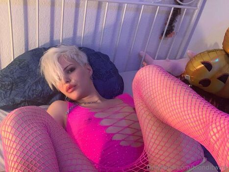 Full leaked Blonditwink private photo