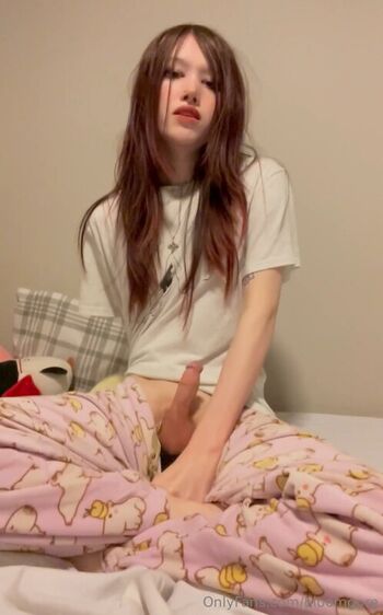 Full leaked Bloomgore private photo