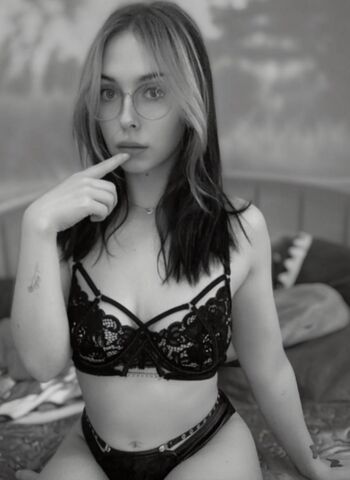 Full leaked Blossomprinxess private photo