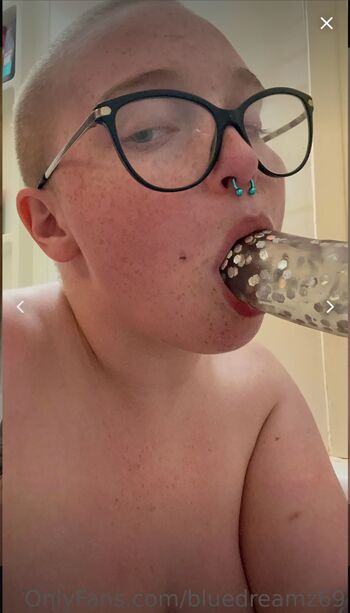 Full leaked Blue dreamz private photo