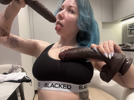 Full leaked Blue mooncat private photo