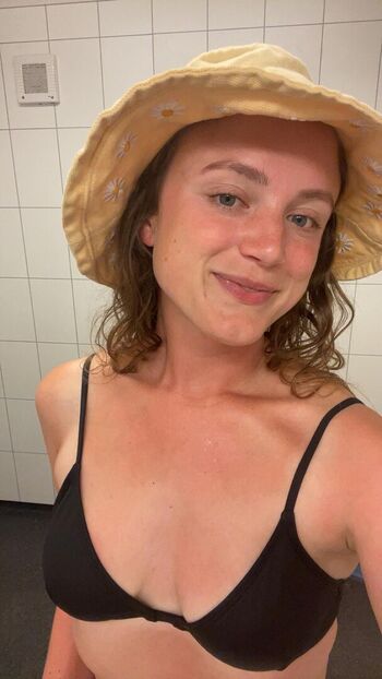 Full leaked Blue summers private photo