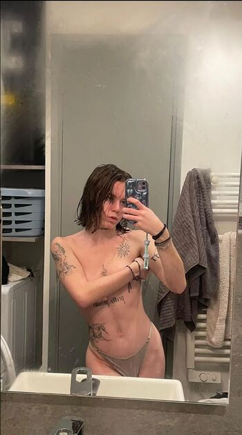 Full leaked Bluerichyy private photo