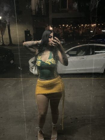 Full leaked Bluntedbetty private photo