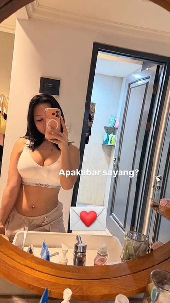 Full leaked Bluntviews private photo