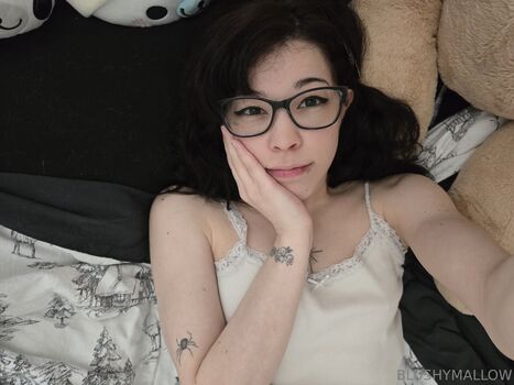 Full leaked Blushymallow page private photo