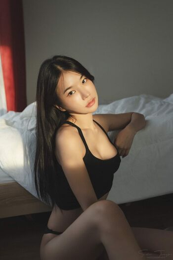 Full leaked Bmangpor page private photo