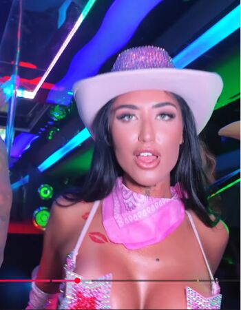 Full leaked Bobbie moore page private photo