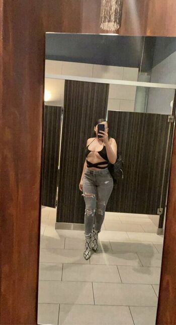 Full leaked Bobbie private photo