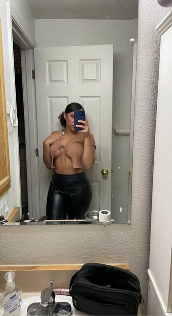 Full leaked Bobbie private photo