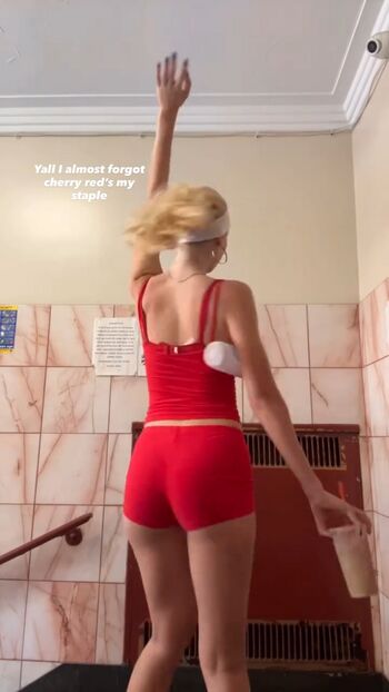 Full leaked Bombette martin private photo