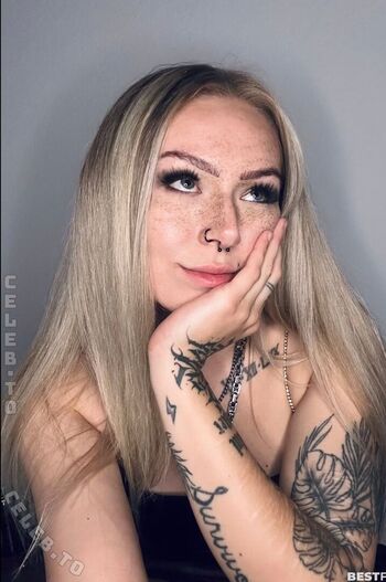 Full leaked Bonnie b private photo