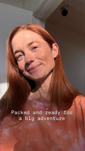 Full leaked Bonnie wright page private photo
