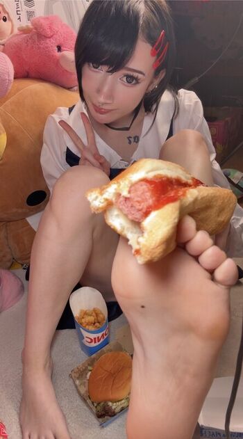 Full leaked Bookwormbunni private photo