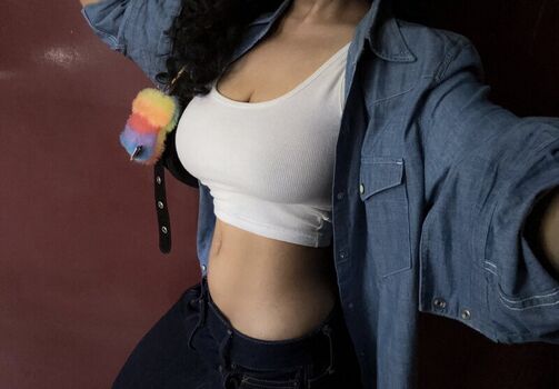 Full leaked Bootlegshakira private photo