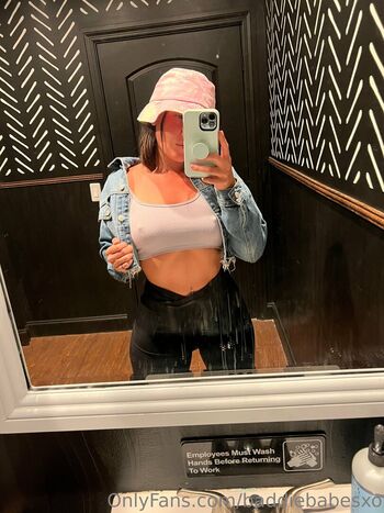 Full leaked Bootybyem private photo