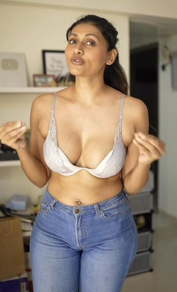 Full leaked Bosslady shruti private photo