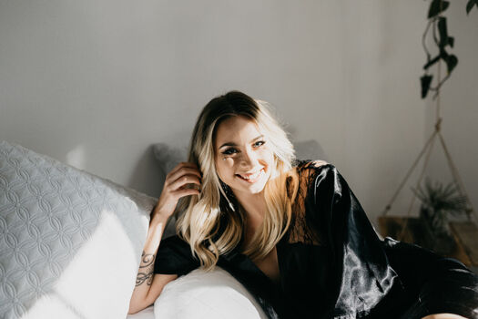 Full leaked Boudoir page private photo