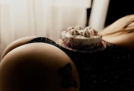 Full leaked Boudoir private photo