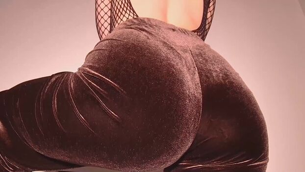 Full leaked Bounceonyou private photo