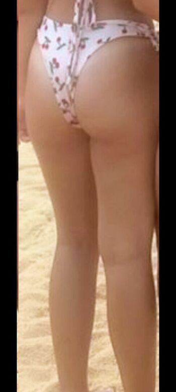 Full leaked Boutinela private photo