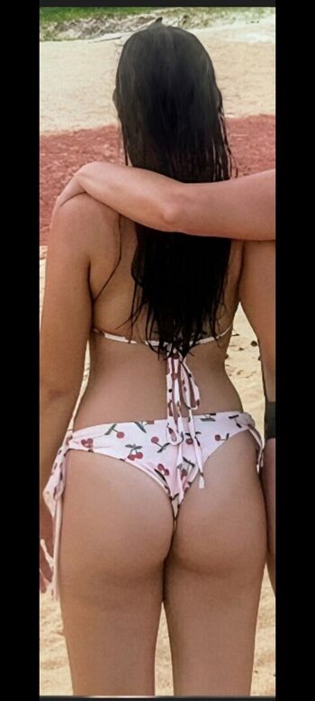 Full leaked Boutinela private photo