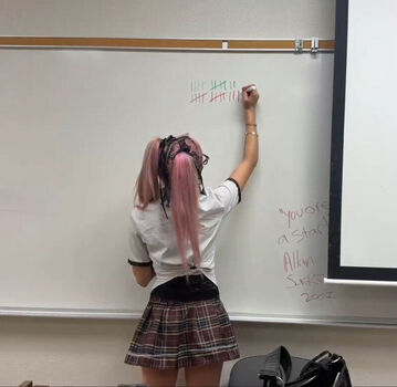 Full leaked Bratkylani private photo