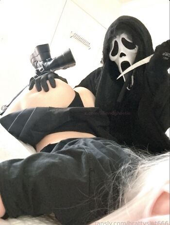 Full leaked Brattyslut private photo