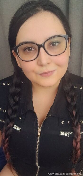 Full leaked Breedviolet private photo