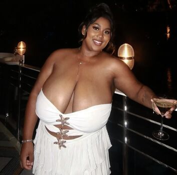 Full leaked Brefluenced private photo