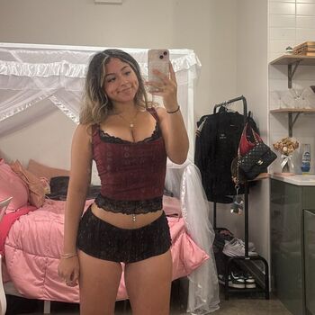 Full leaked Bretaneee private photo