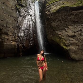 Full leaked Bretaneee private photo