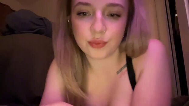 Full leaked Briellesnow private photo