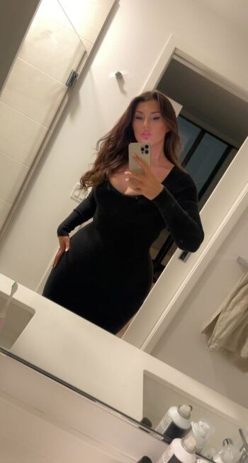 Full leaked Britheawkward private photo