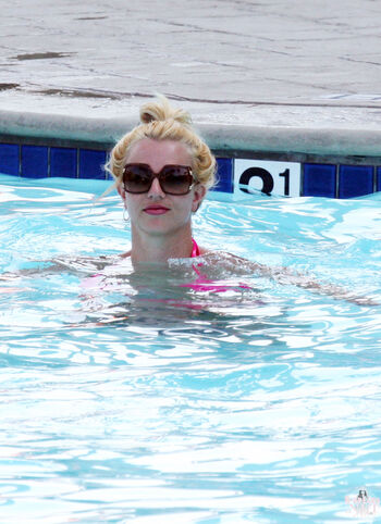 Full leaked Britney spears private photo
